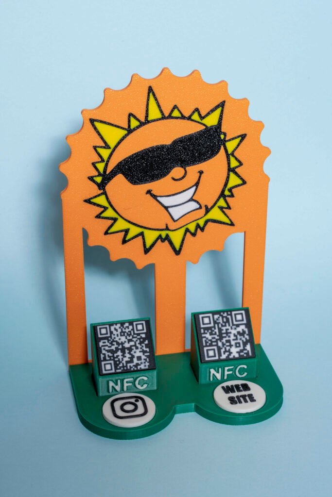 Totem Interattivo QR/NFC