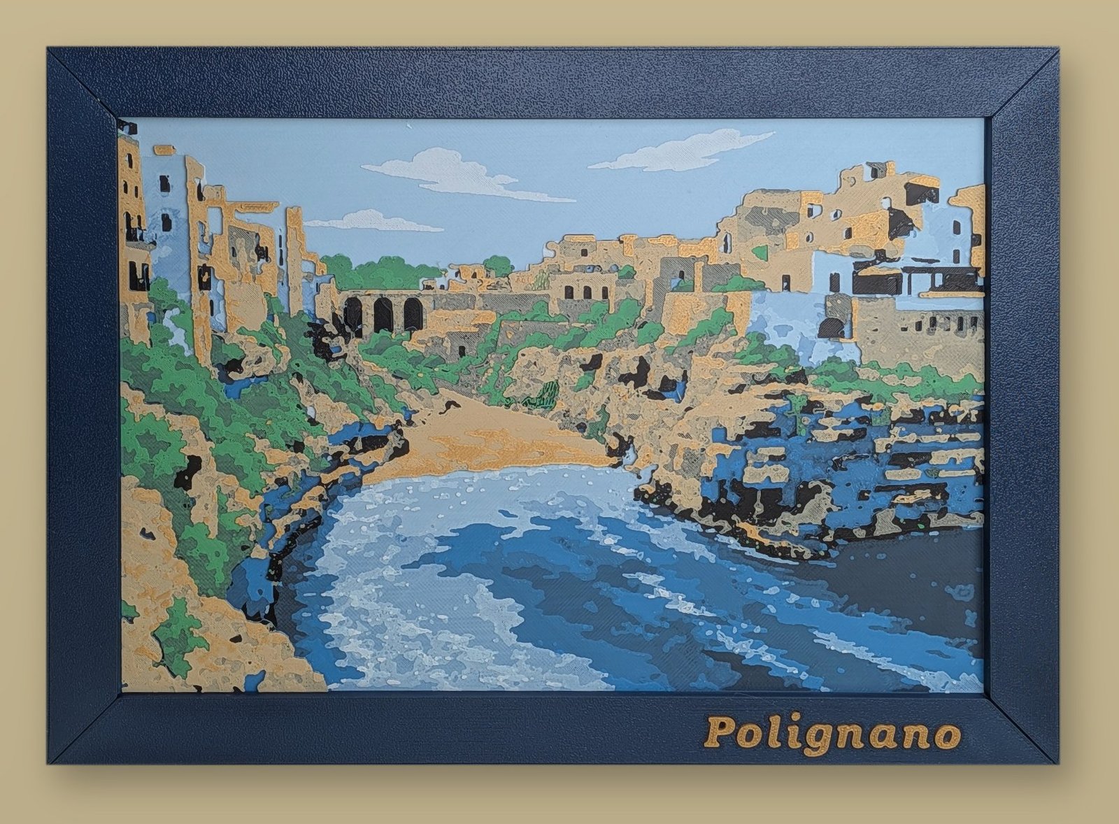 Foto 3D a colori di Polignano a Mare in cornice blu con scritta Polignano in rilievo, stampa 3D Torino